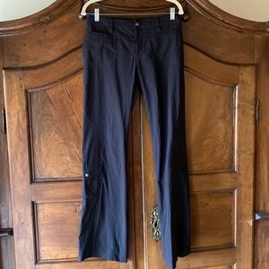 Athleta black straight leg pants 6 Tall